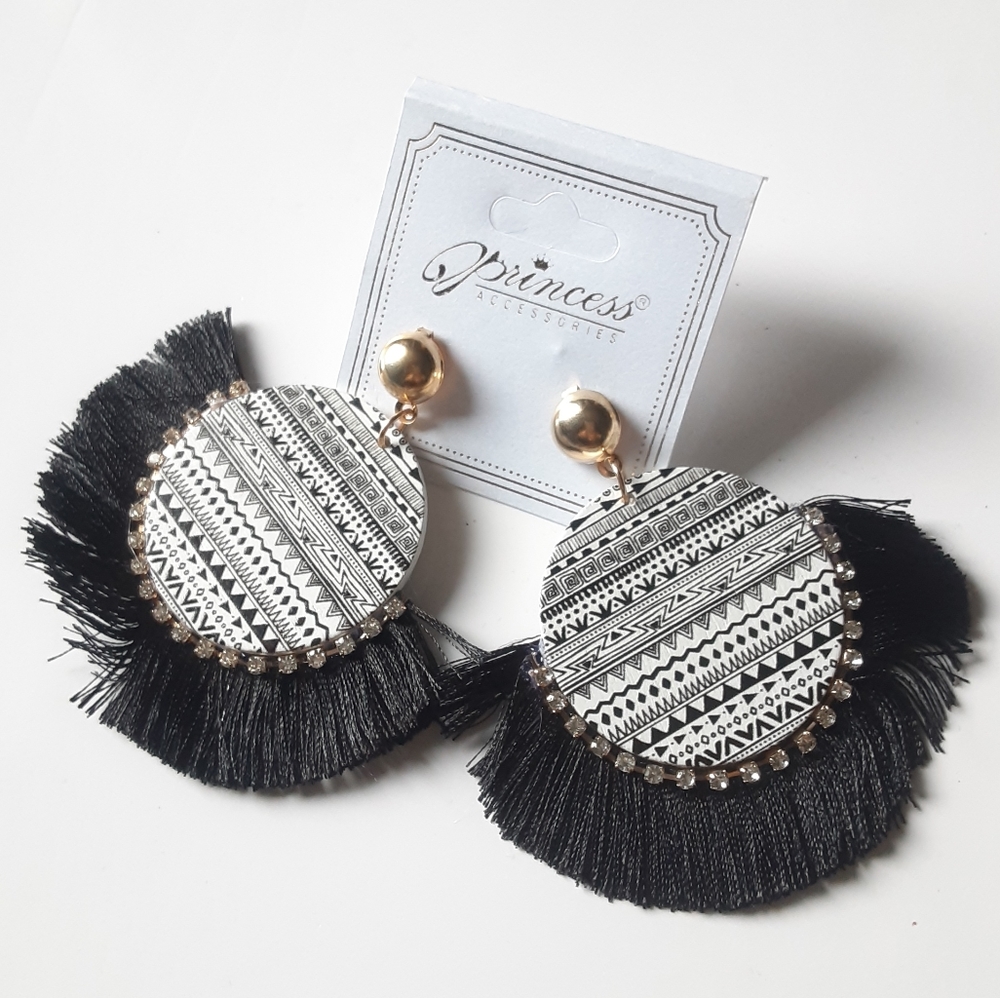 Princess Accessories Circle Tassel Earrings